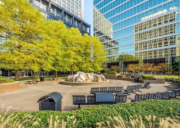 Cozysuites Modern 1br, Ppg Paints Arena, Pitts *